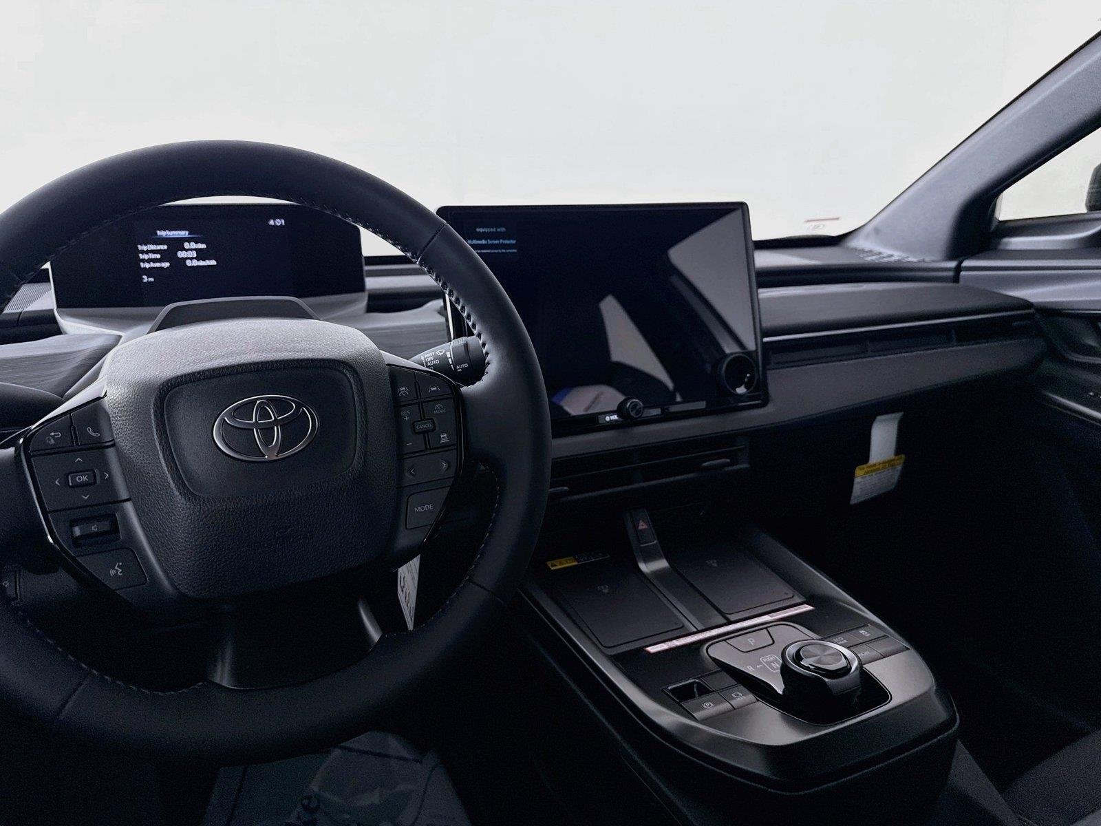 New 2026 Wind Chill Pearl Toyota SE image 32