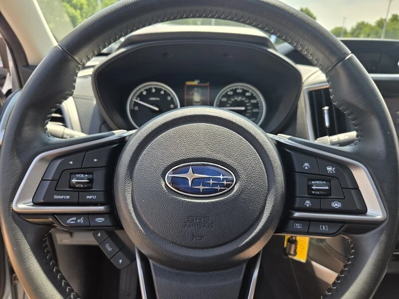 Used 2020 Ice Silver Metallic SUBARU PREMIUM image 25