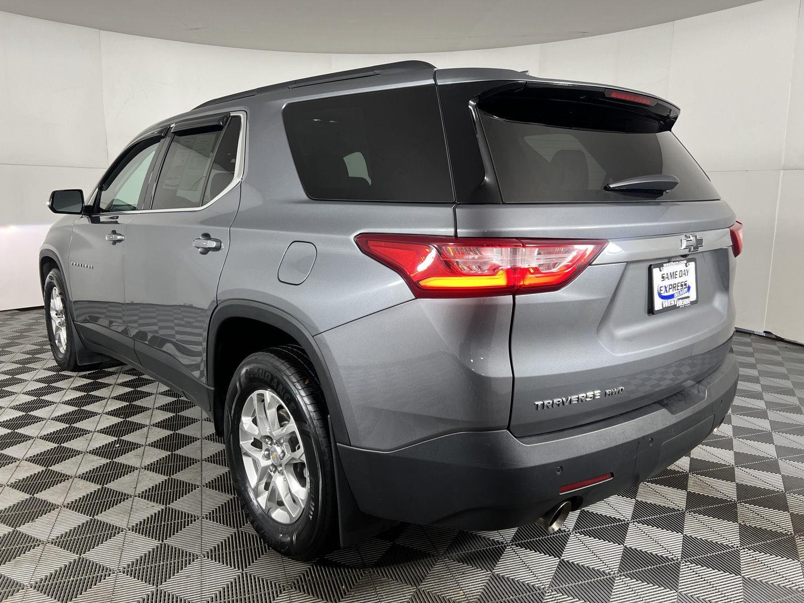 Used 2019 Satin Steel Metallic Chevrolet LT Leather image 14