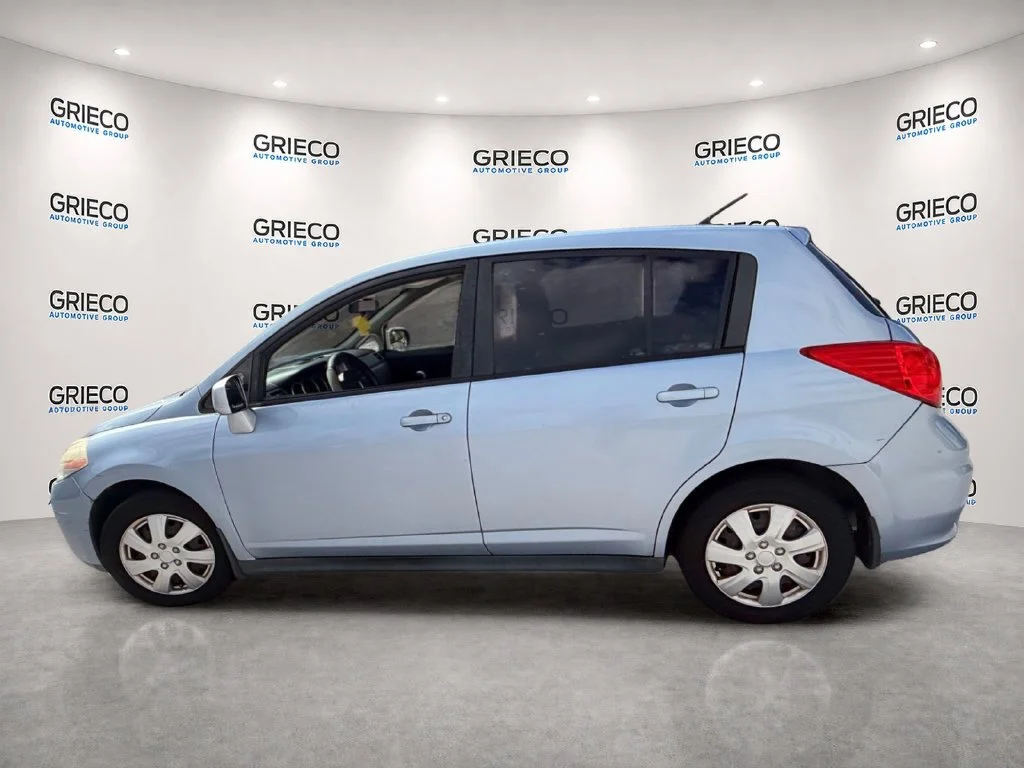 Used 2011 Arctic Blue Nissan 1.8 S image 5