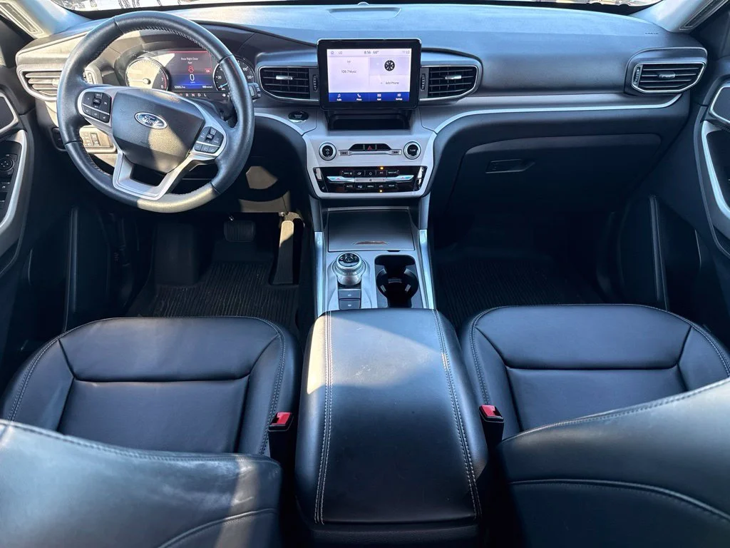 Used 2023 Blue Ford XLT image 11