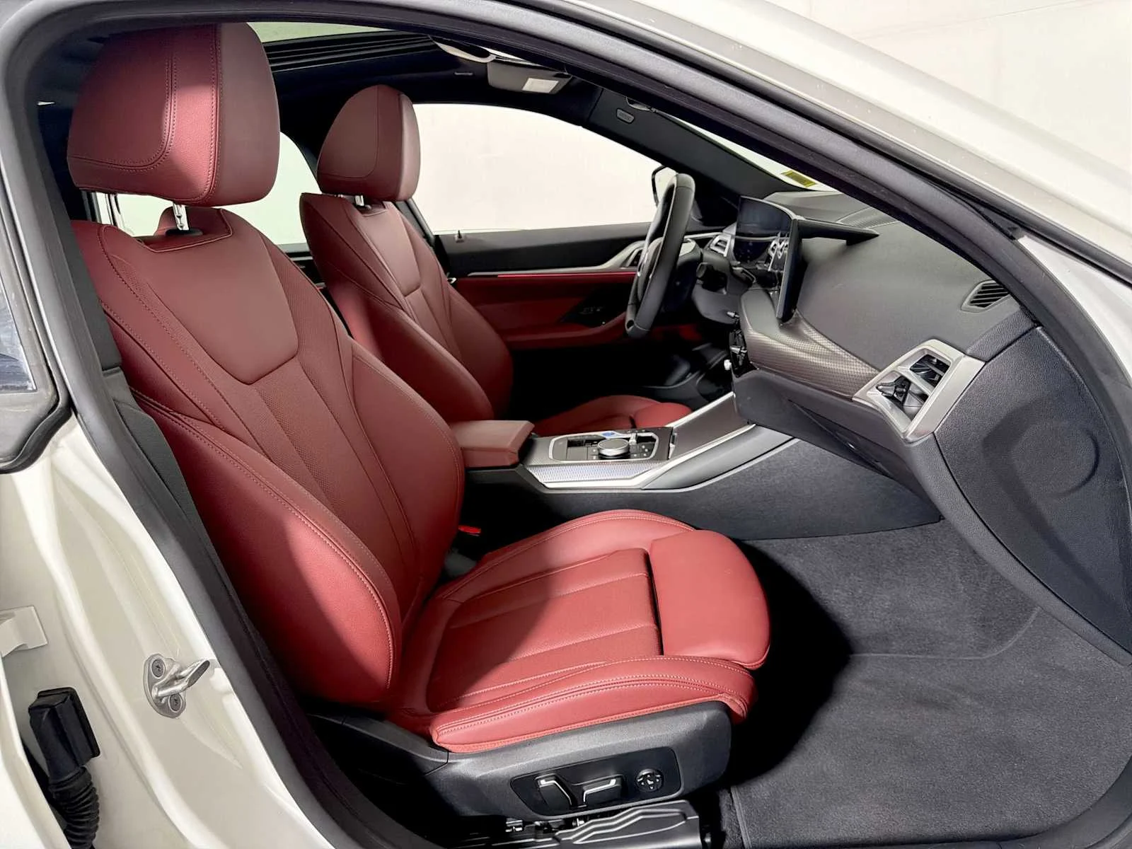2026 BMW i4 40 - Photo 24