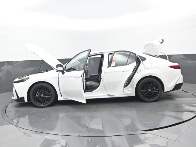New 2027 Ice Cap Toyota SE image 32