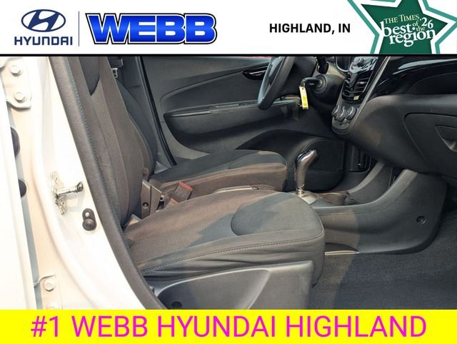 Used 2020 White Chevrolet 1LT image 23