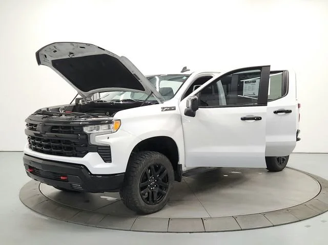 Used 2024 Summit White Chevrolet LT Trail Boss image 11