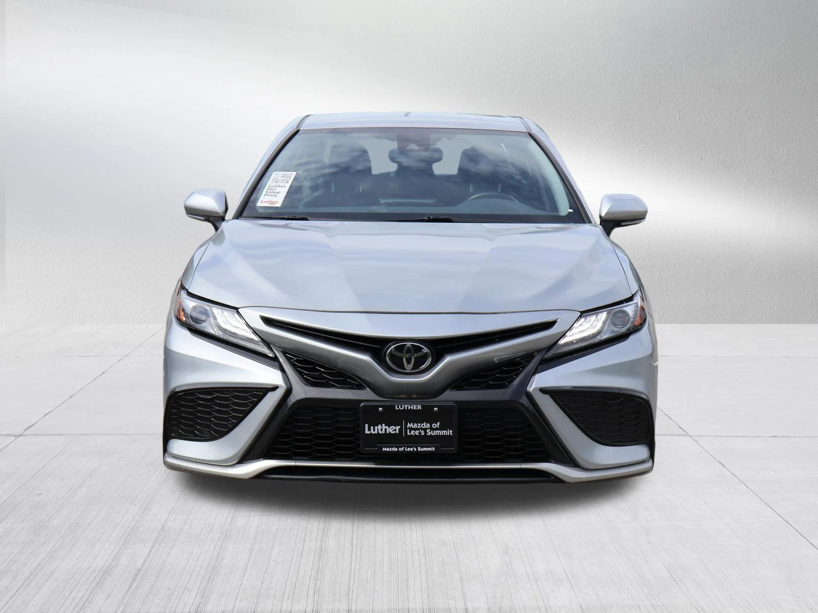 Used 2024 Toyota Camry XSE with VIN 4T1K61AK7RU240841 for sale in Kansas City