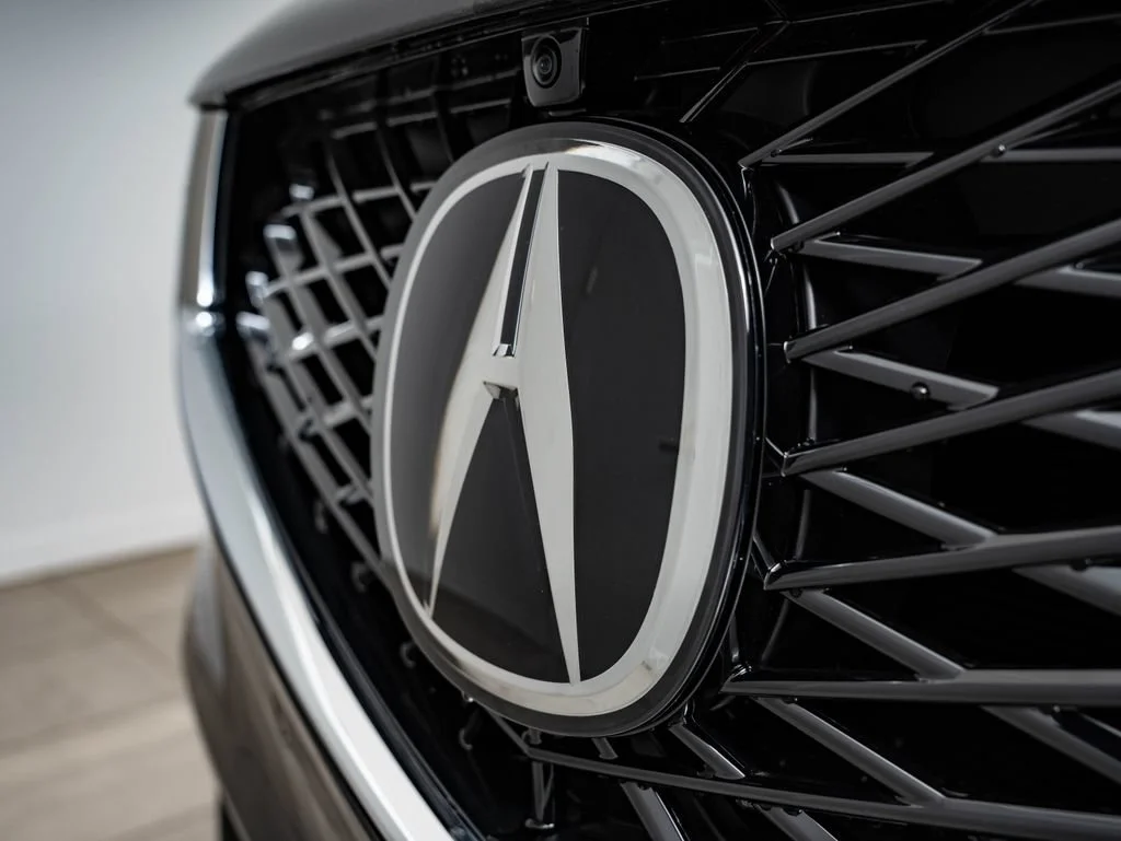 New 2026 Majestic Black Pearl Acura Advance Package image 3