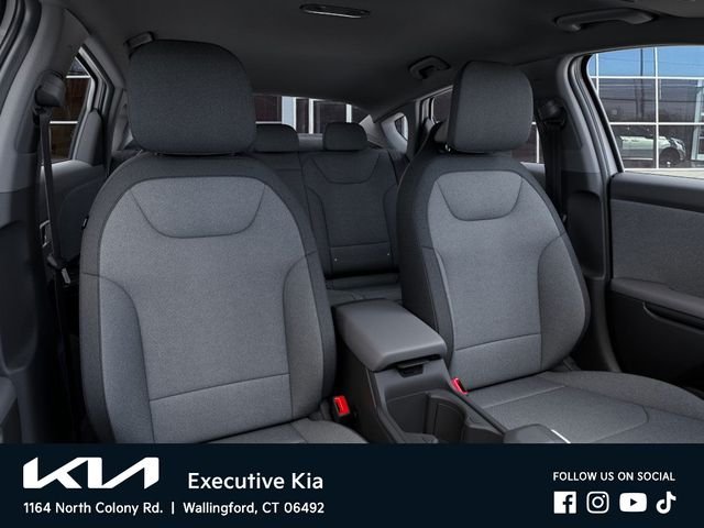 New 2026 Snow White Pearl Kia LXS image 15