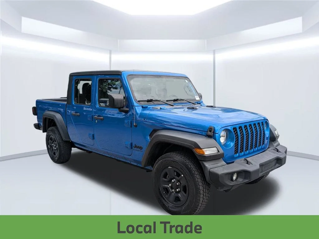Used 2022 Blue Jeep Sport image 9
