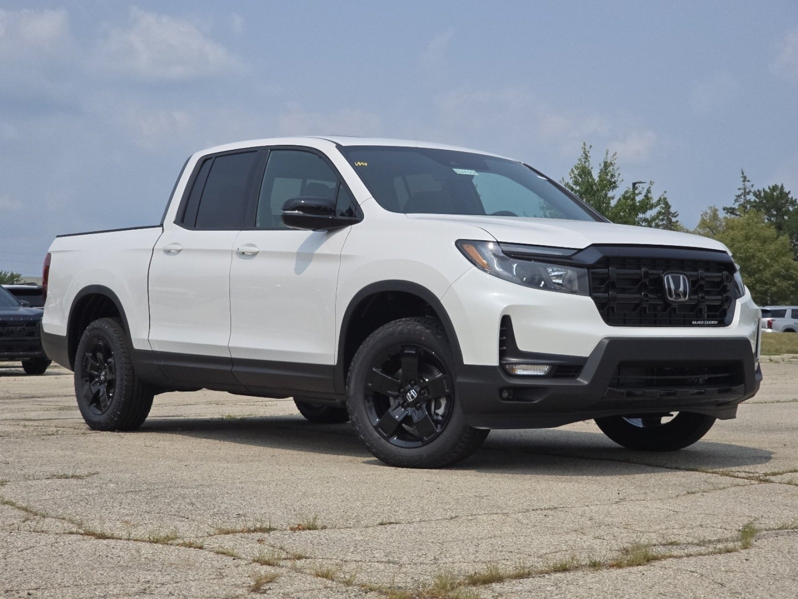 New 2026 Platinum White Pearl Honda Black Edition image 2