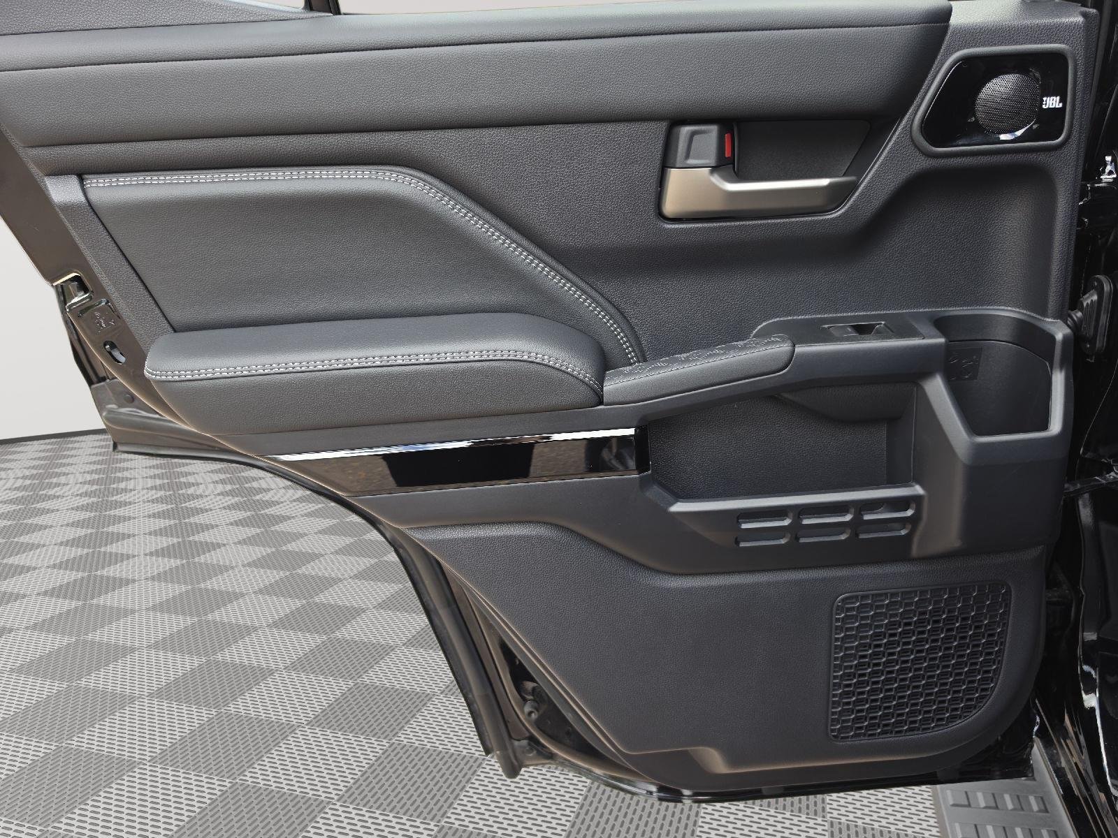 2026 Toyota 4Runner Limited - Photo 18