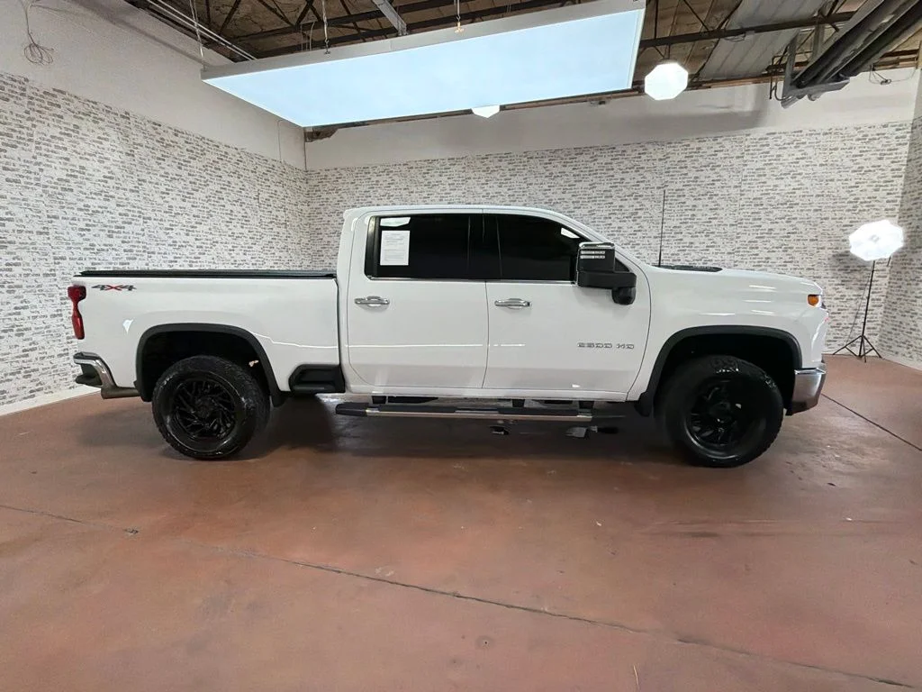 Used 2023 Summit White Chevrolet LTZ image 8