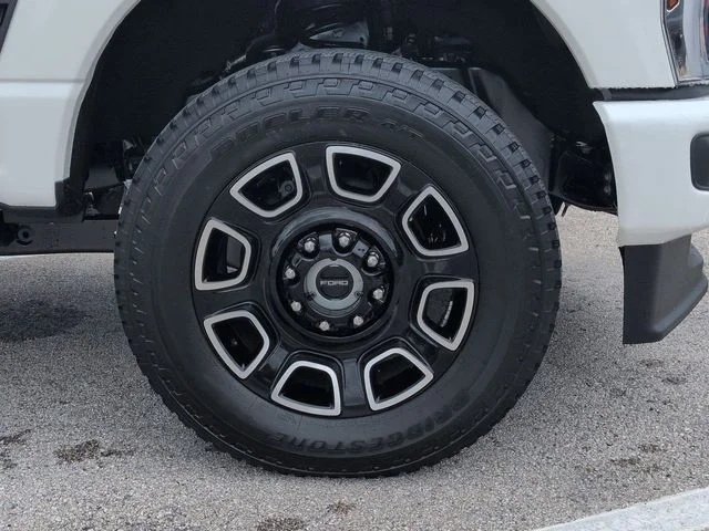 New 2026 Star White Metallic Tri-Coat Ford F-250® Platinum® image 11