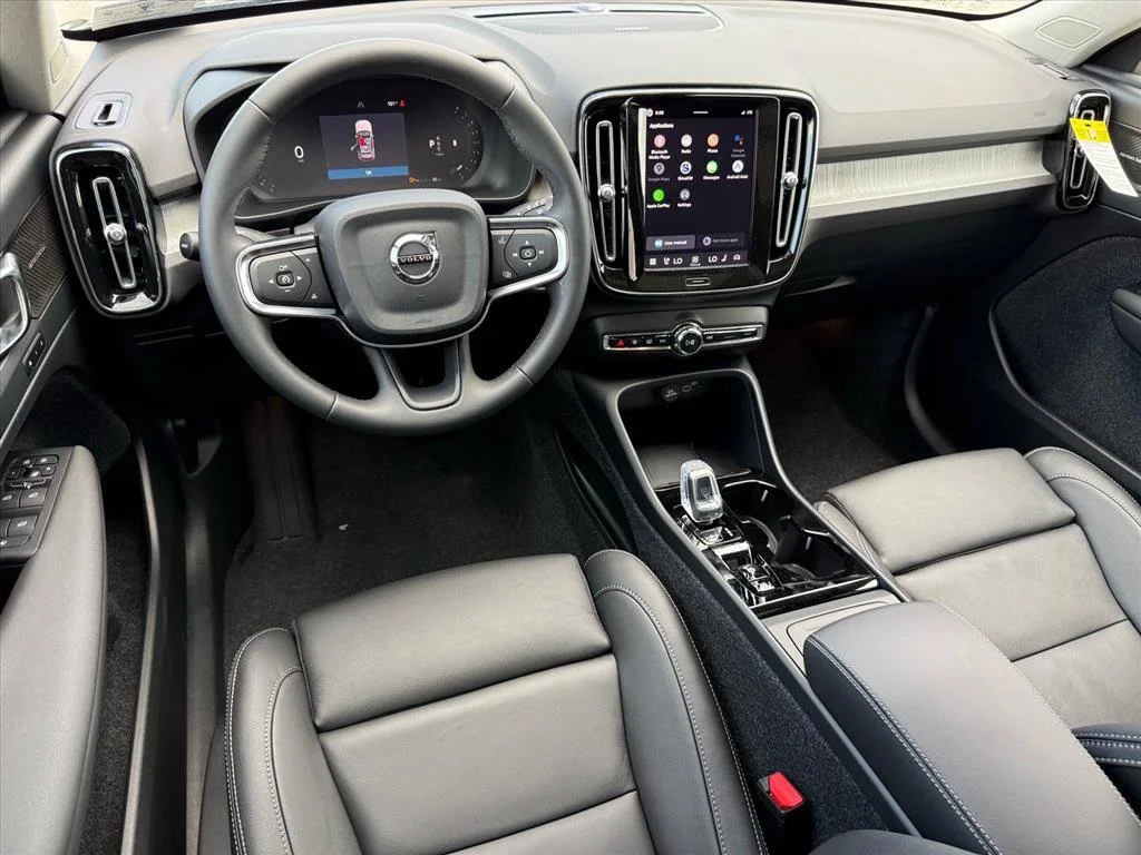 New 2026 Onyx Black Volvo Ultra image 13