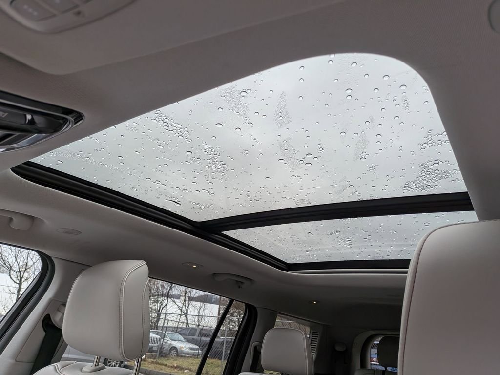 Used 2023 Black Jeep Overland image 25