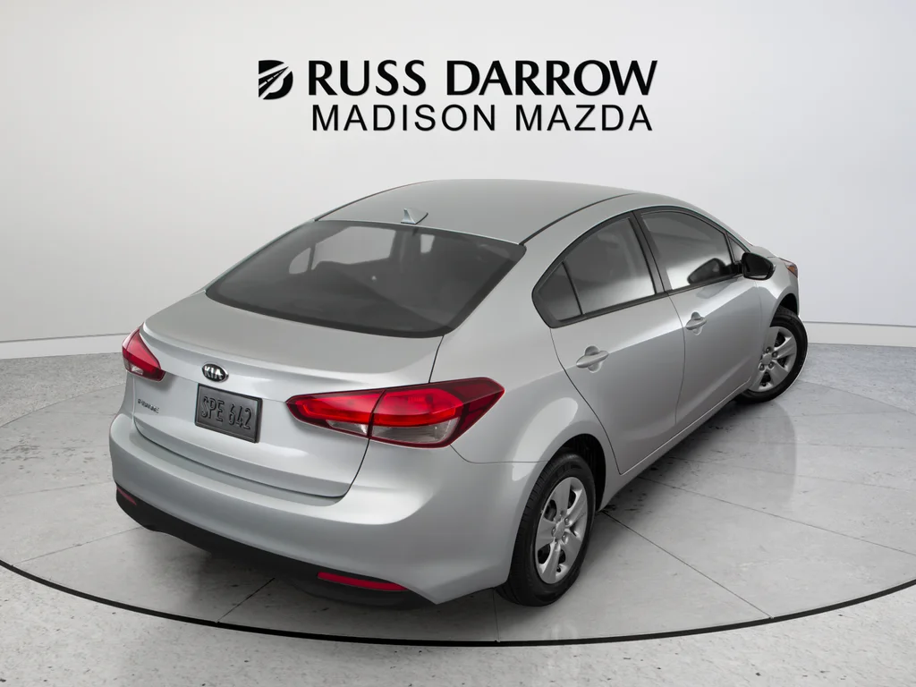 Used 2017 Silver Kia LX image 8