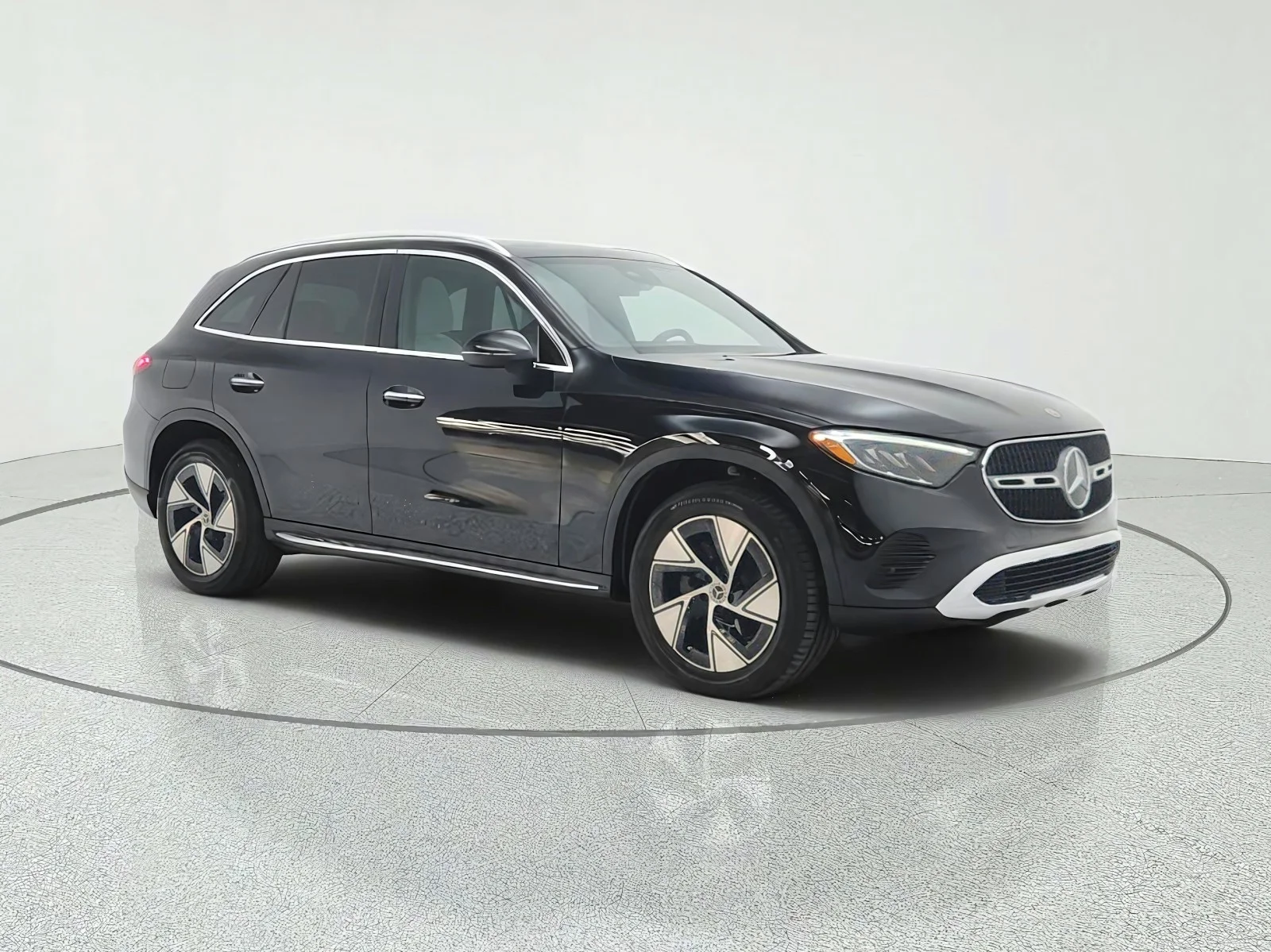 Used 2024 Black Mercedes-Benz GLC 300 SUV image 3