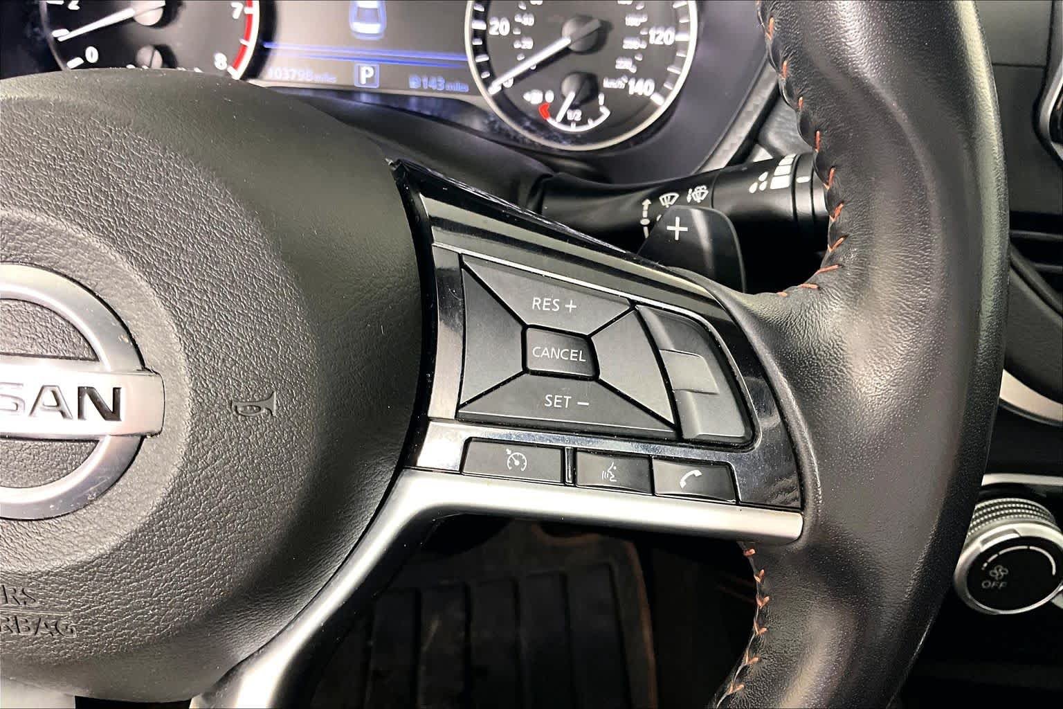 Used 2020 Pearl White Tricoat Nissan 2.5 SR image 23