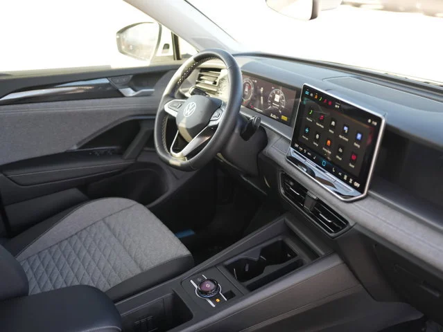 New 2026 Pure White Volkswagen 2.0T S image 16