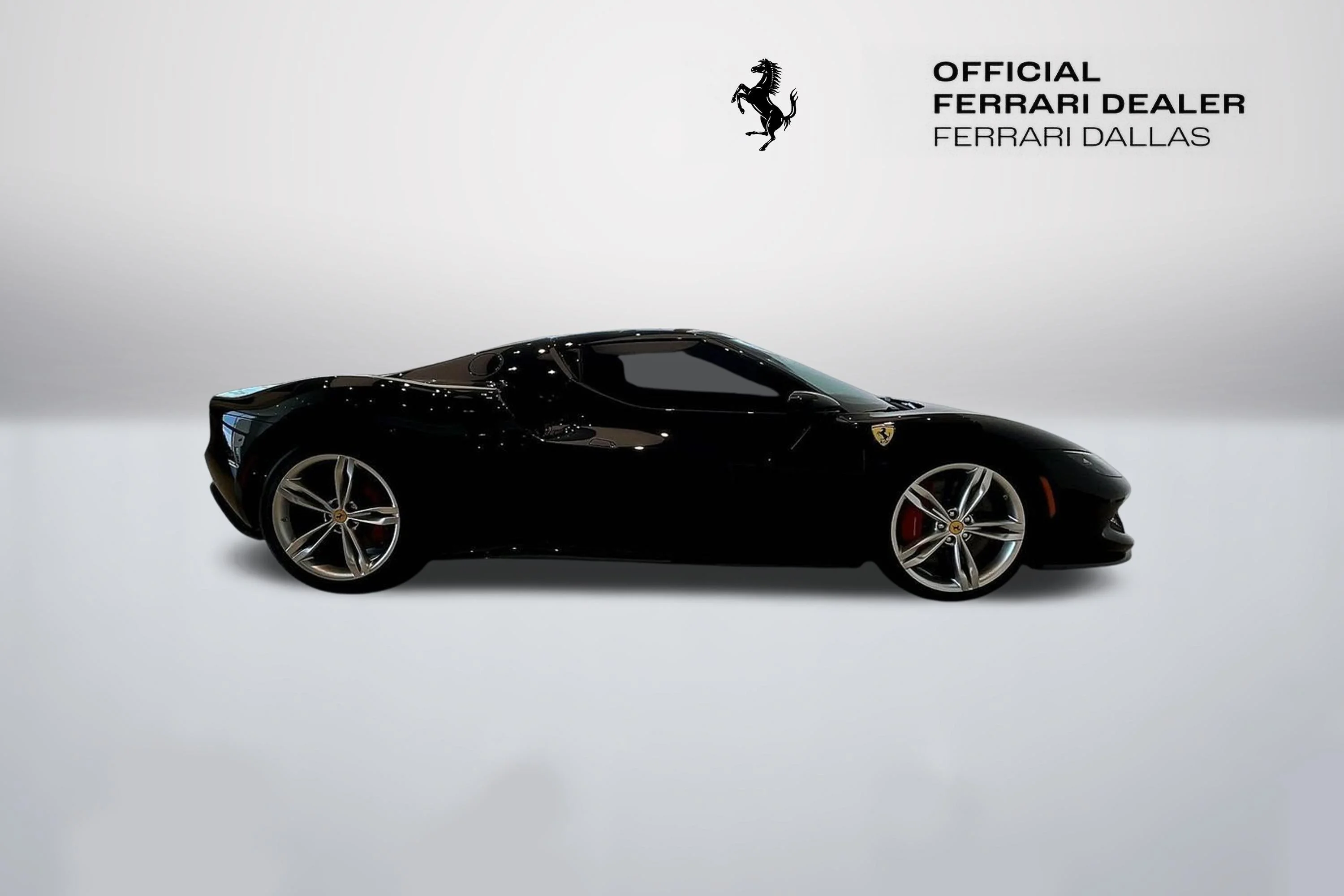 Used 2022 Nero Ferrari  image 4