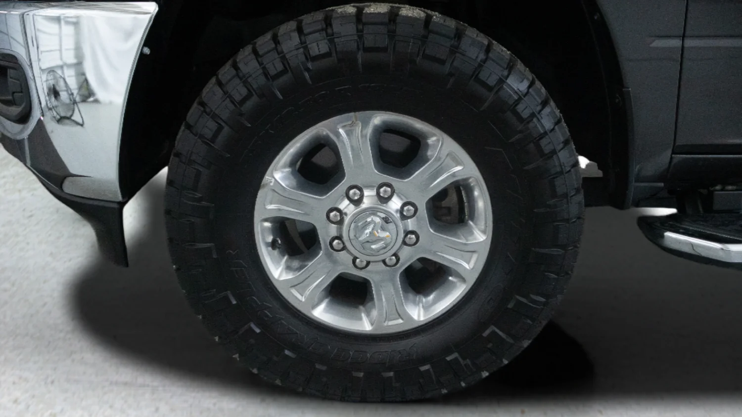 Used 2024 Gray Ram Big Horn image 9