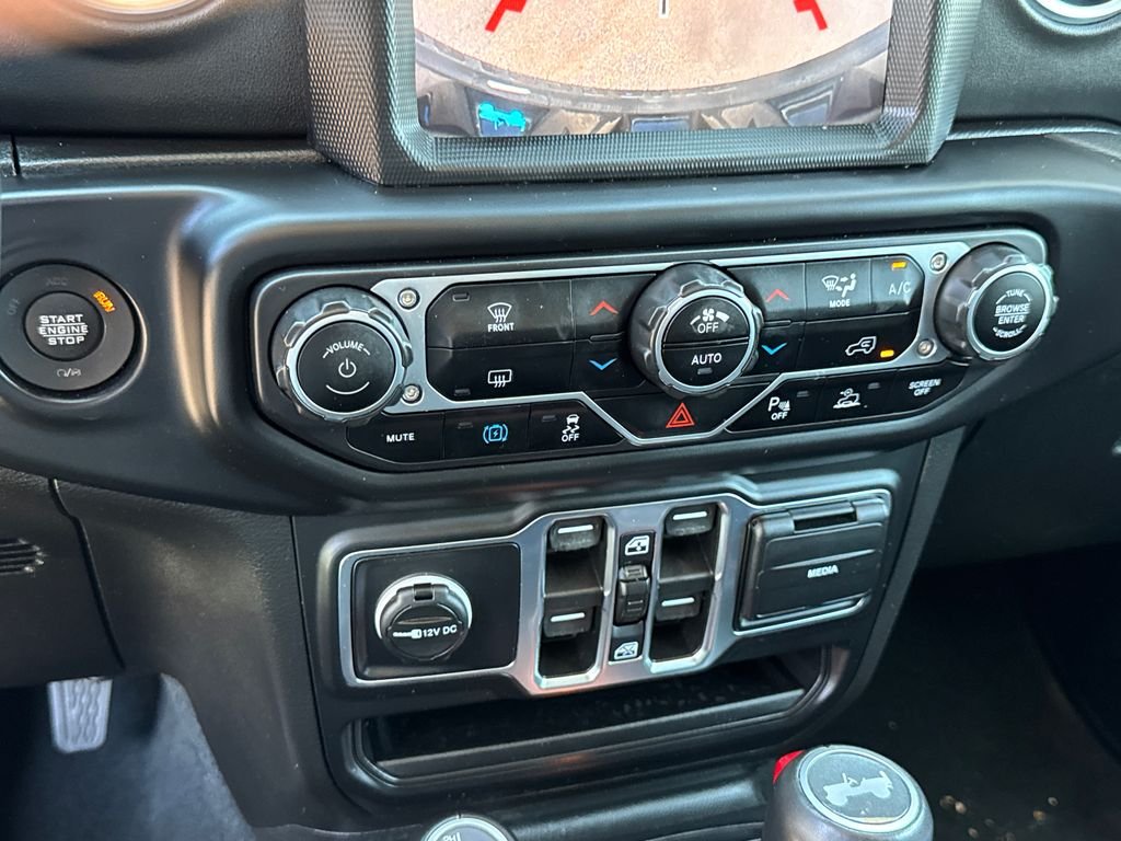 Used 2023 Green Jeep Sahara 4xe image 31