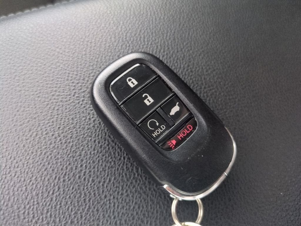 Used 2025  Honda EX image 38