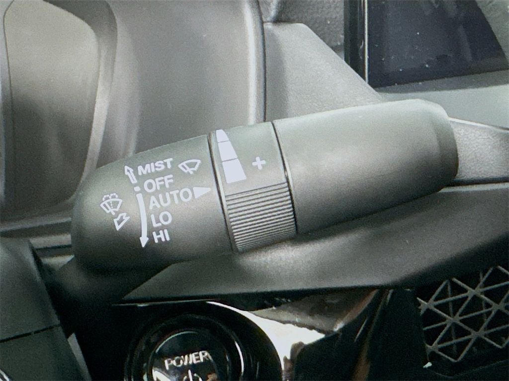 New 2026 Platinum White Pearl Honda Touring image 18