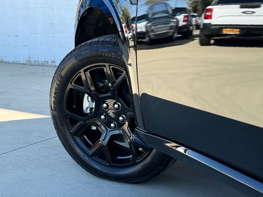 New 2026 Shadow Black Ford Lobo™ image 14