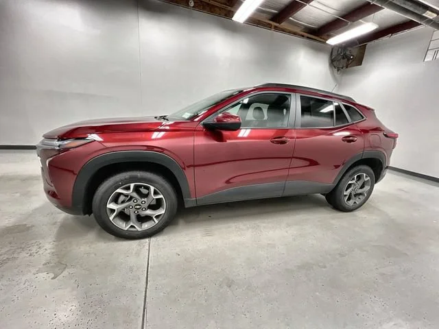 Certified Used 2025 Crimson Metallic Chevrolet LT image 5