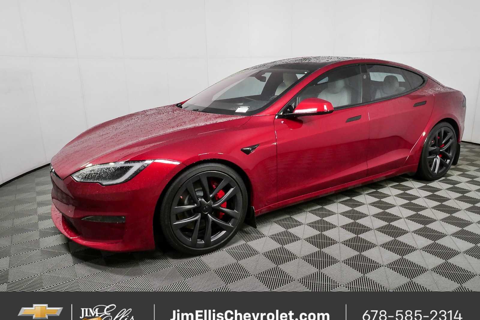 Used 2023 Red Tesla Plaid Tri Motor All-Wheel Drive image 28