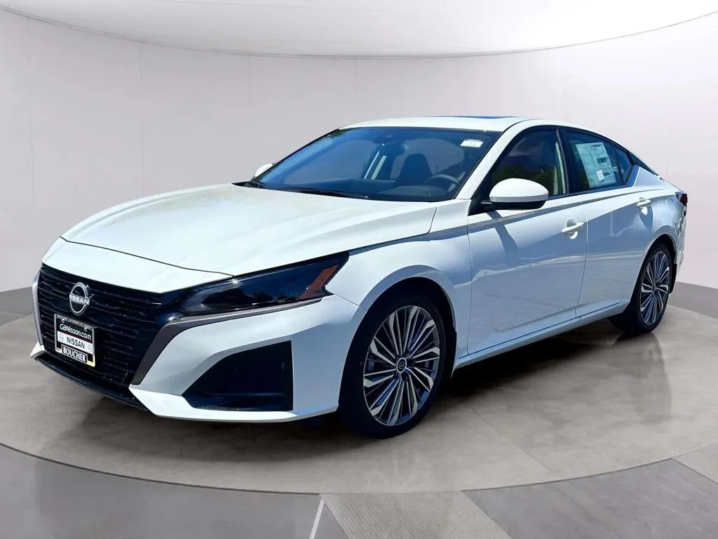 New 2026 Pearl White TriCoat Nissan SV image 7