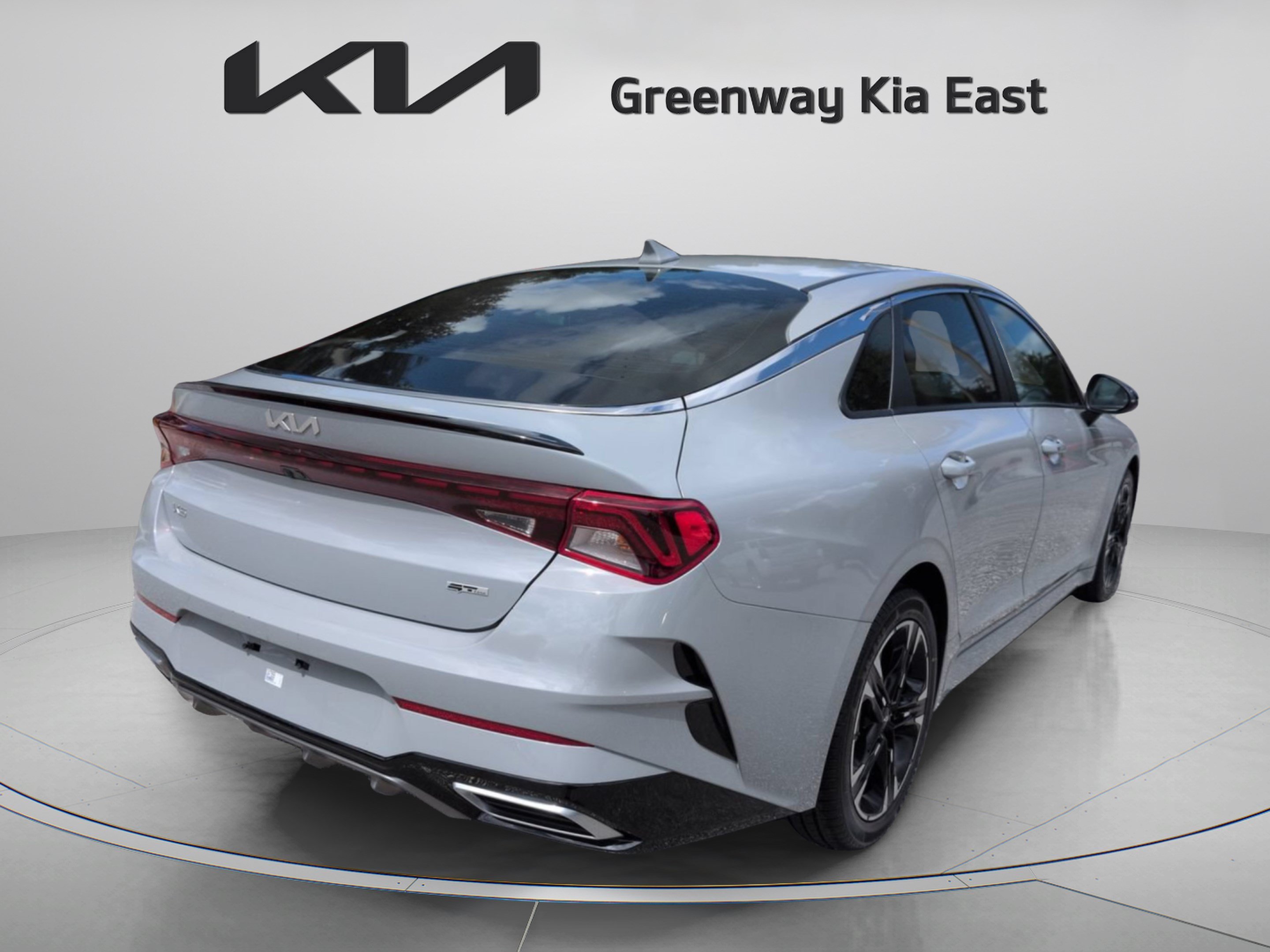 Certified Used 2024 Wolf Gray Kia GT-Line image 6