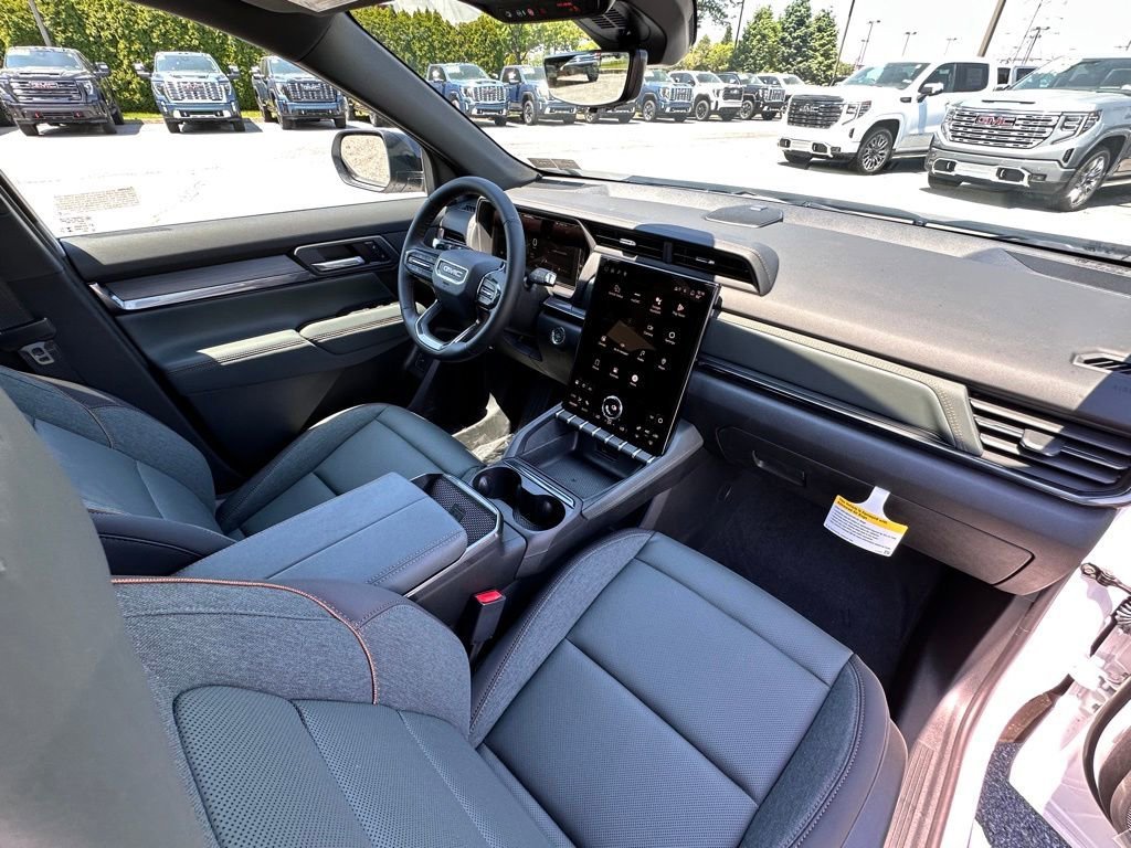 2026 GMC Terrain AT4 - Photo 12