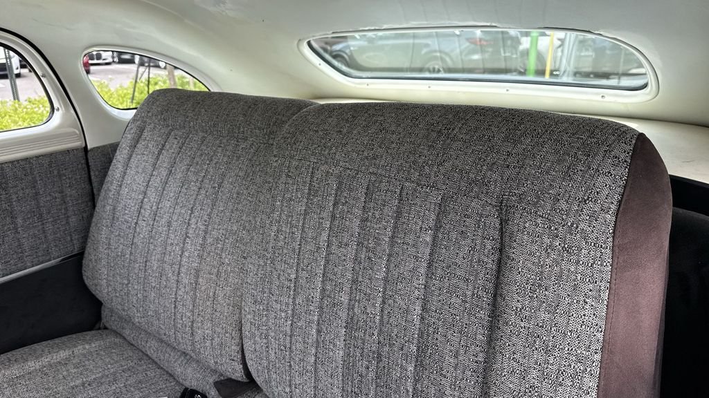 2022 Chrysler Voyager LX - Photo 20