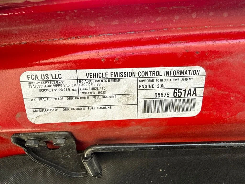 Used 2025 Red Jeep Sport S image 23