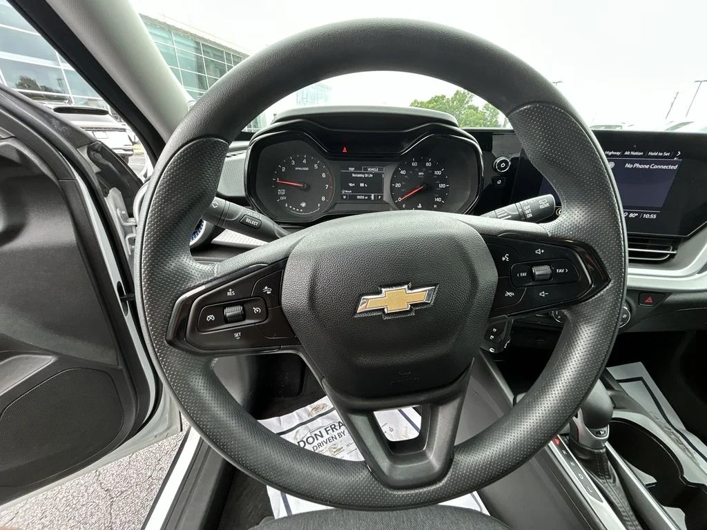 Used 2024 White Chevrolet LS image 20