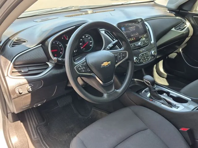 Used 2025 Gray Chevrolet LT image 29