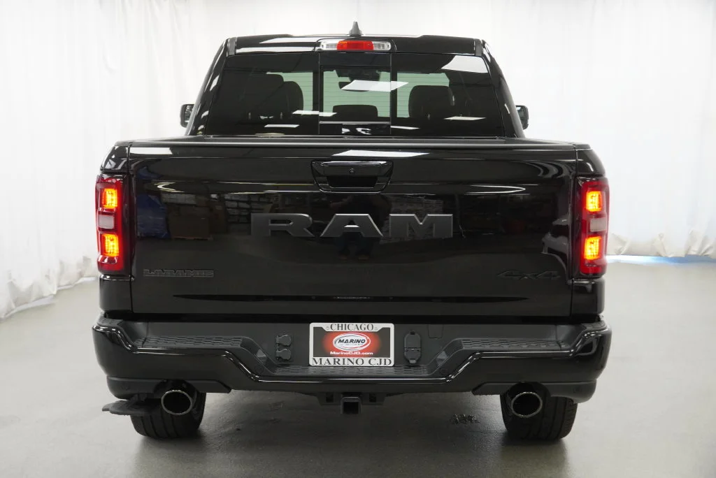 New 2027 Diamond Black Crystal Pearl-Coat Exterior Paint RAM Laramie image 13