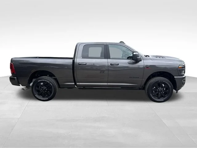 2026 RAM 2500 Laramie - Photo 8