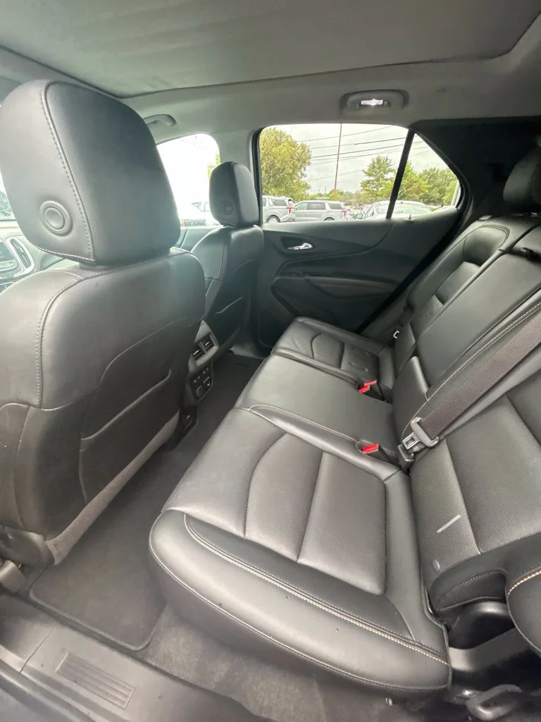 Used 2018 Gray Chevrolet Premier image 17