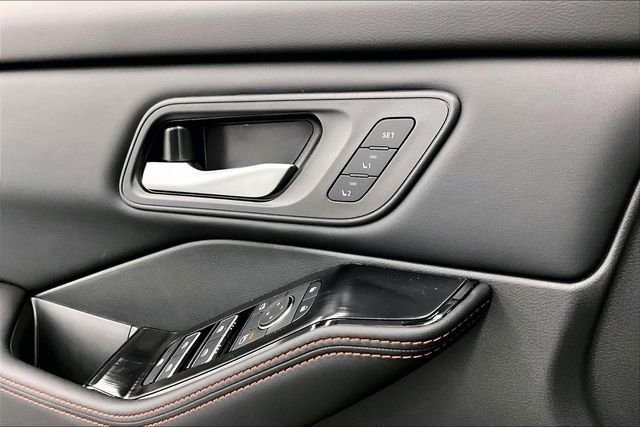 New 2026 Boulder Gray Pearl Nissan Rock Creek image 30