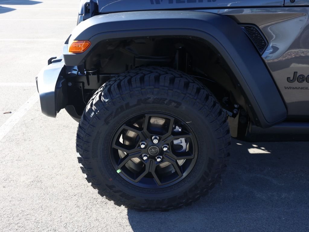 New 2026 Granite Crystal Metallic Clear-Coat Exterior Paint Jeep Willys image 10