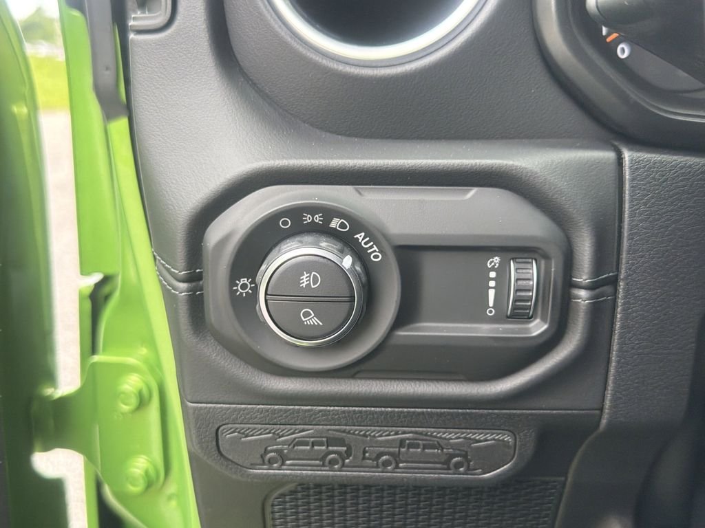 New 2026 Green Jeep Sahara image 20