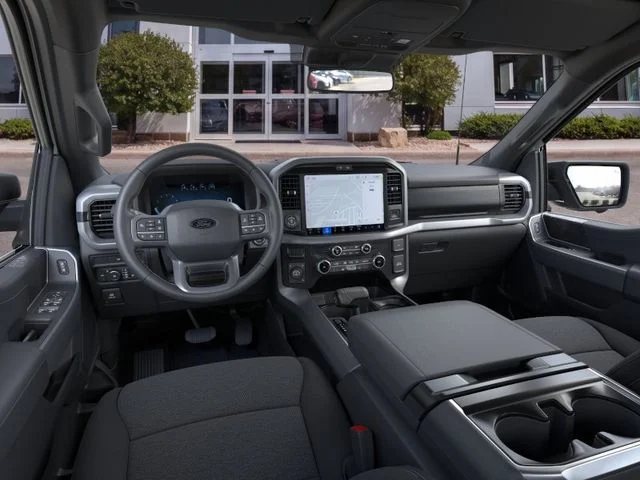 New 2026 Oxford White Ford XLT image 9