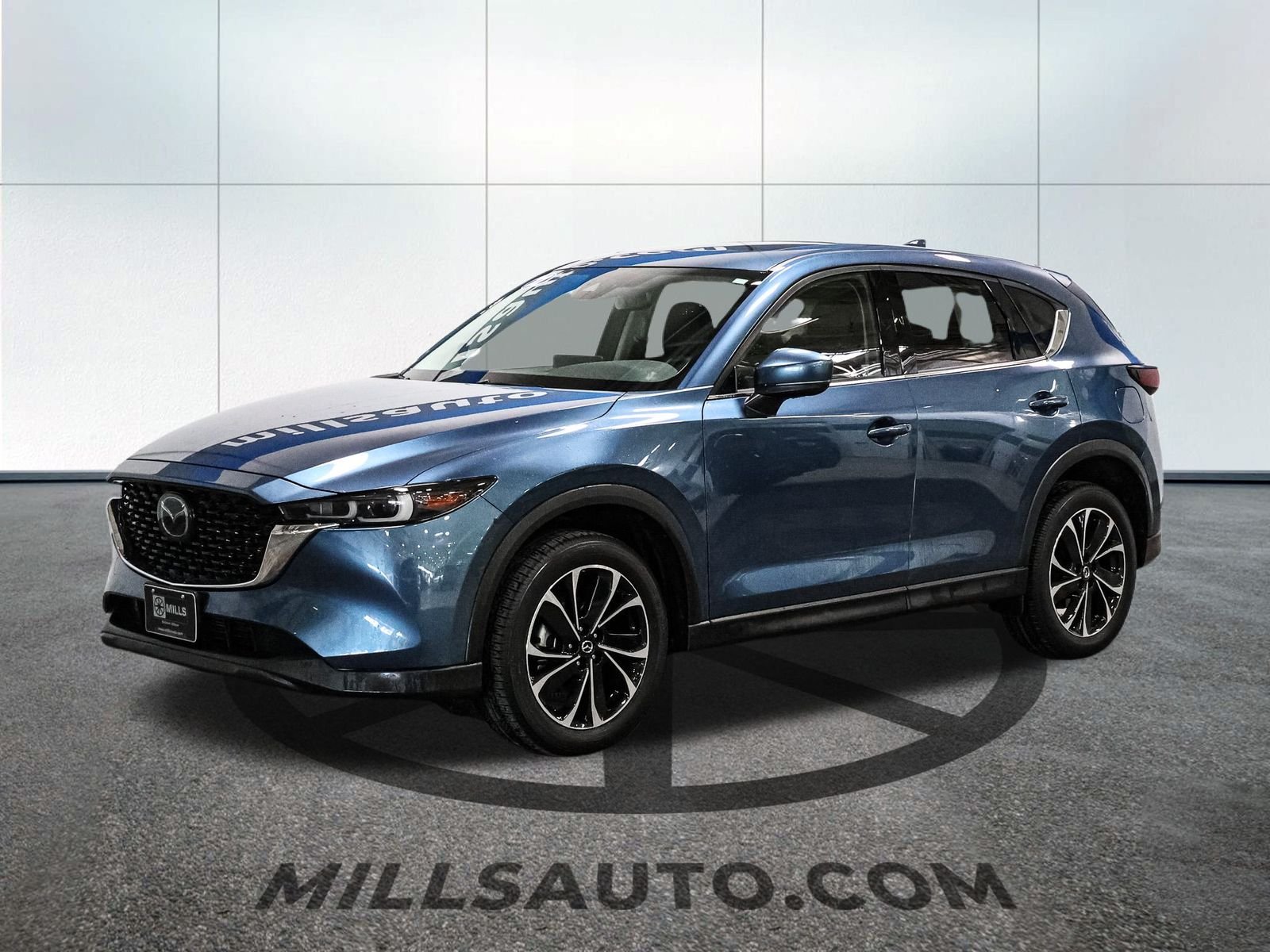 Used 2022 Mazda CX-5 S Premium package with VIN JM3KFBDM0N0551253 for sale in Baxter, Minnesota
