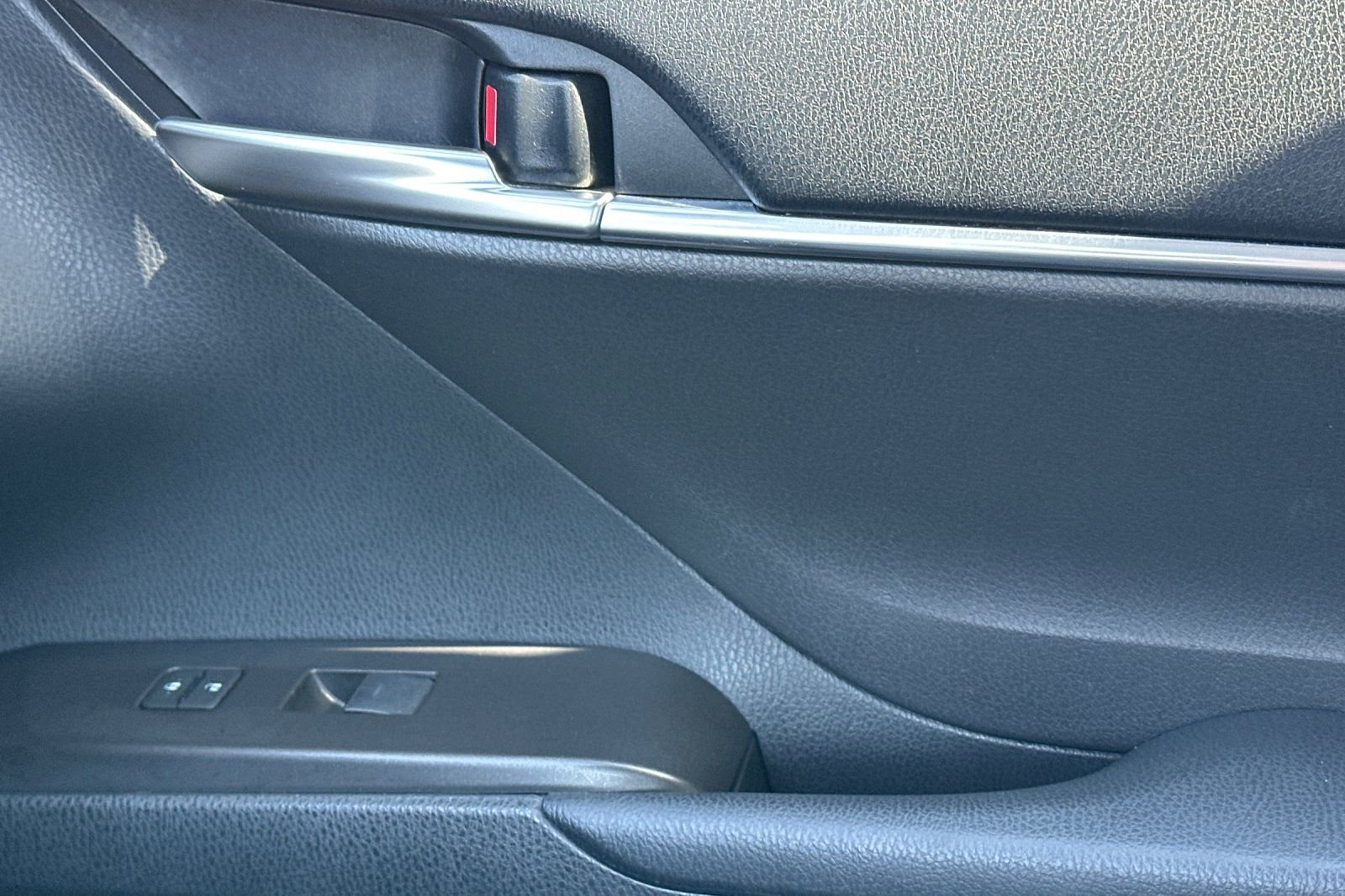 Used 2024 Silver Toyota SE image 18