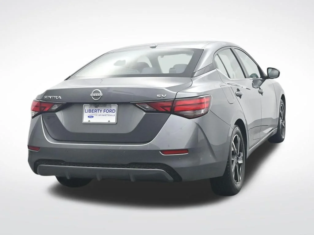 Used 2024 Gray Nissan SV image 7
