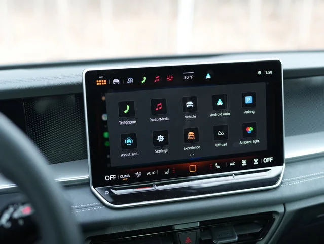2026 Volkswagen Tiguan SE - Photo 14