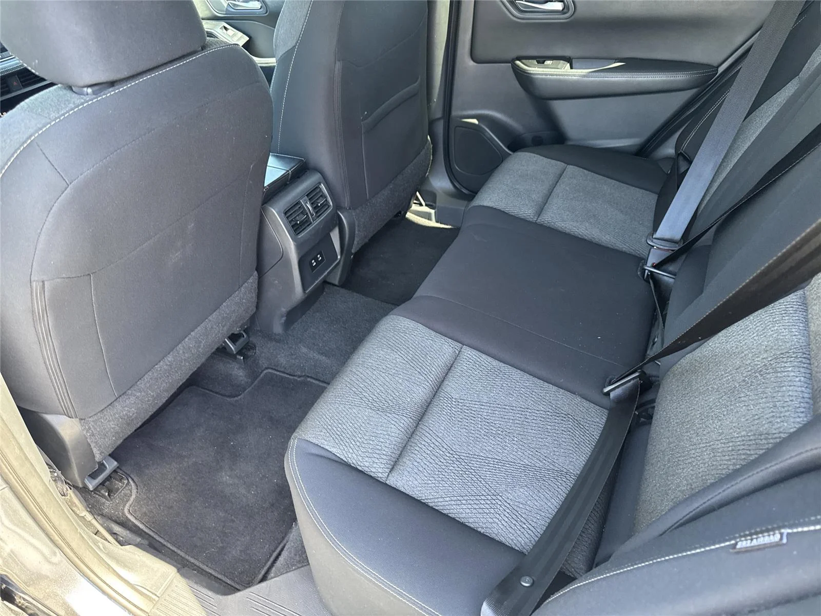Used 2024 Gun Metallic Nissan SV image 29